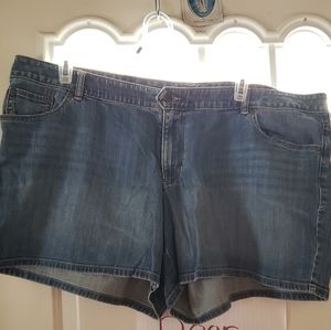 Old Navy low rise denim shorts